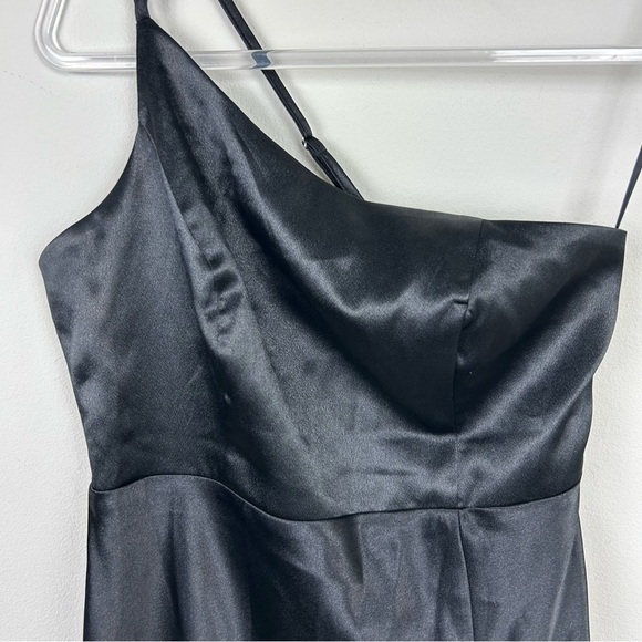 Birdy Grey floor length shiny satin one shoulder lace tie-up back gown size: S - Picture 3 of 15